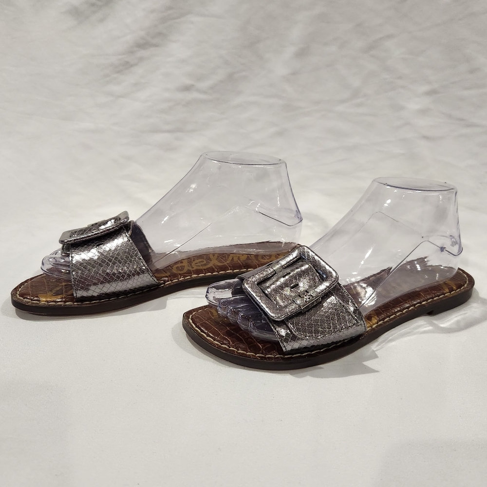 Sam Edelman Granada Snake Skin Embossed Metallic Silver Sandals With Big Buckle - Picture 2 of 8